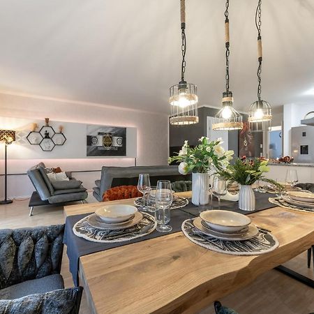 Alpenflair / Luxury / 100Qm / Work / Travel / Netflix Apartment Penzberg Luaran gambar