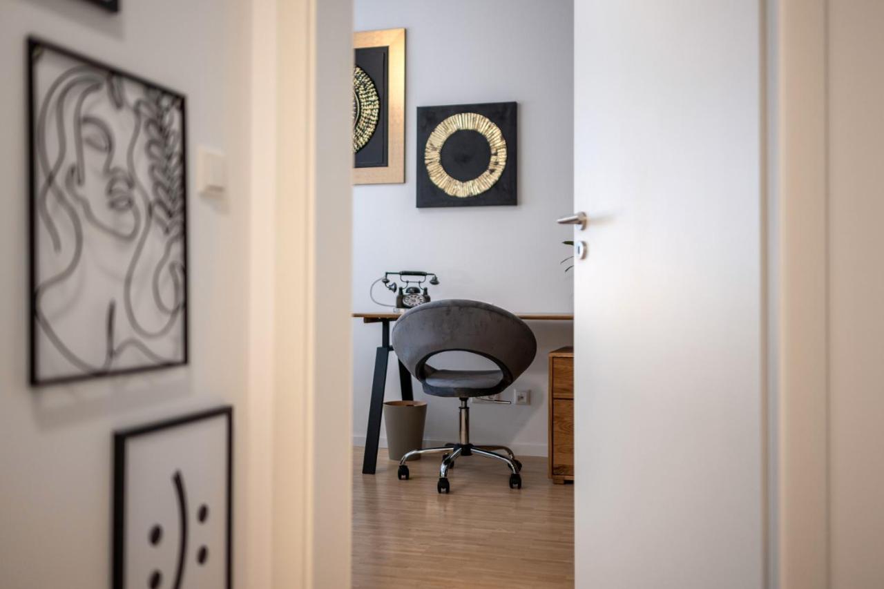 Alpenflair / Luxury / 100Qm / Work / Travel / Netflix Apartment Penzberg Luaran gambar
