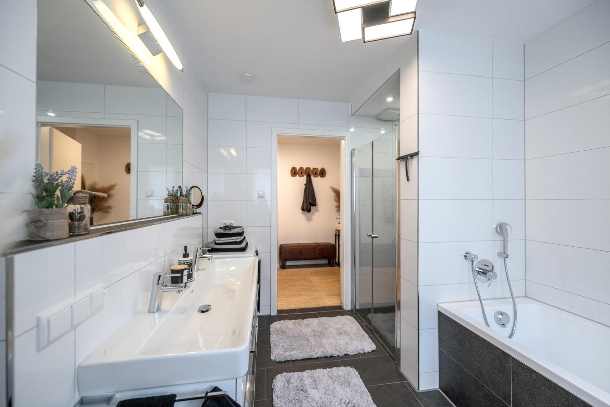Alpenflair / Luxury / 100Qm / Work / Travel / Netflix Apartment Penzberg Luaran gambar
